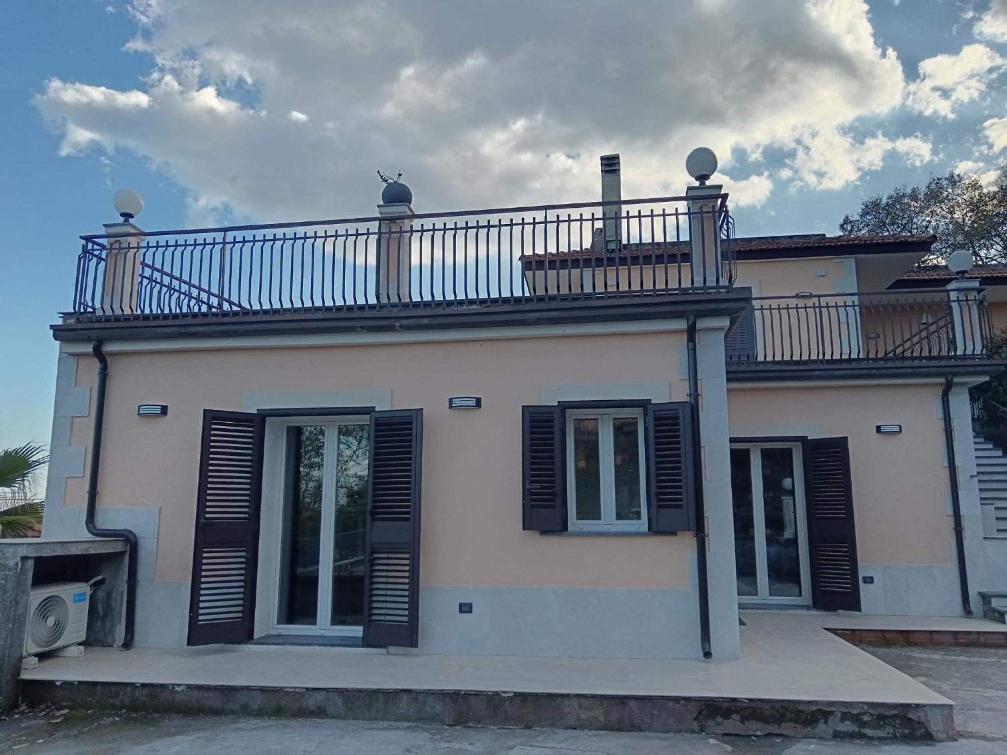 Abbentu Apartment Zafferana Etnea Ngoại thất bức ảnh
